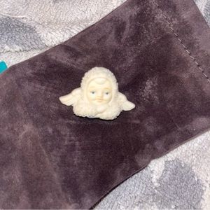Vintage 1997  Winter Snowbabies Snow Baby Pin Brooch Angel Artisan.
